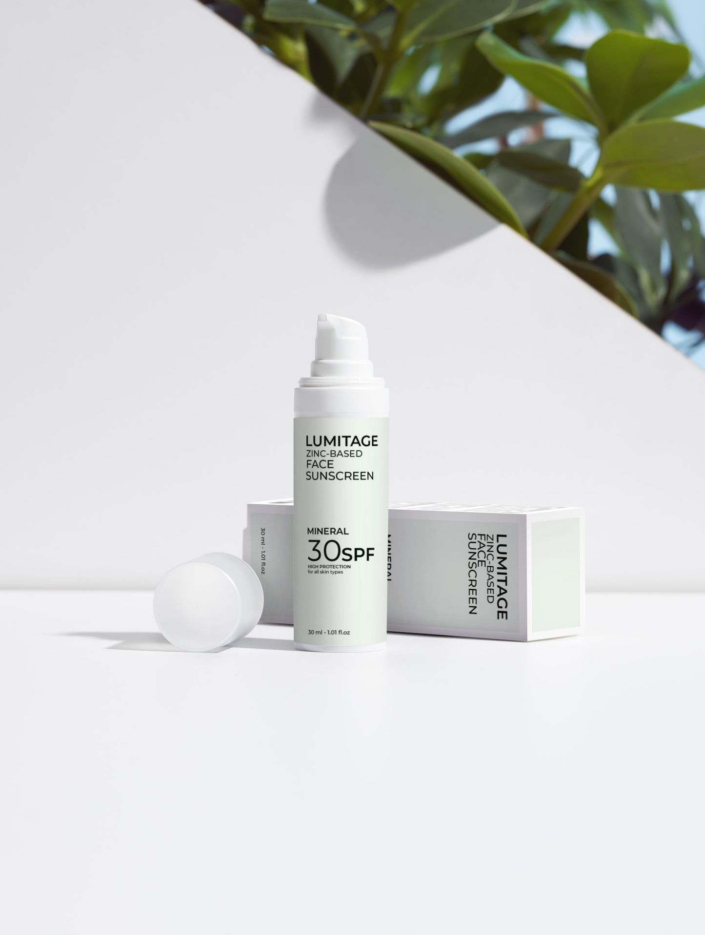 Lumitage sunscreen - the zinc-based organic sunscreen for daily facial use in a white studio environment..
